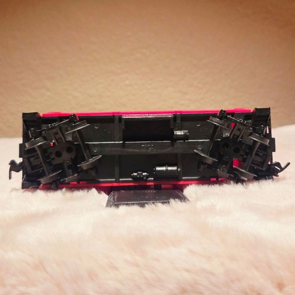 Vintage Tyco HO Scale 40' Santa Fe ATSF 7240 Cupola Caboose Train Car - Picture 6 of 6